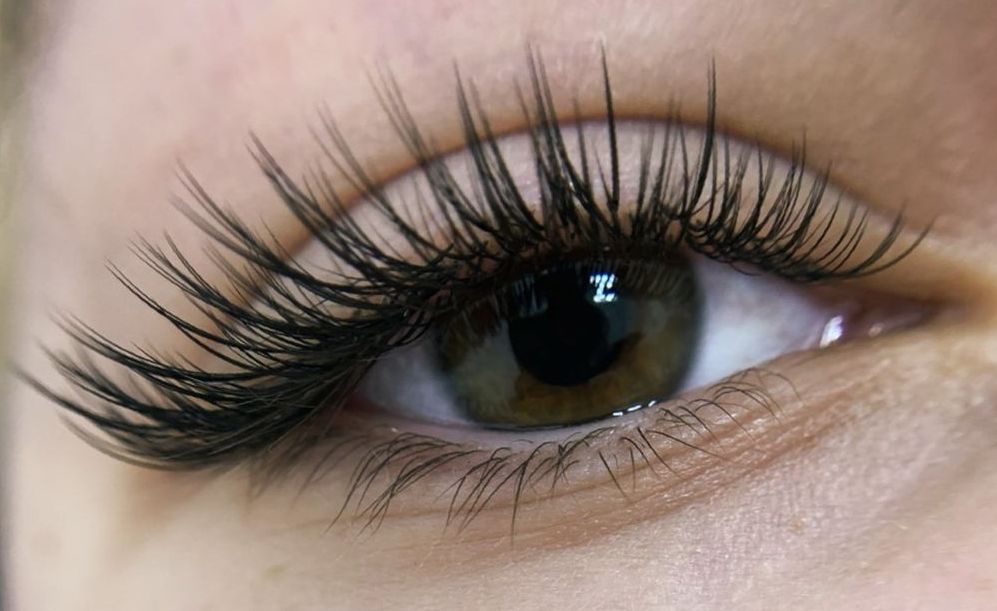 Wimpernverlängerungen – das beste Set